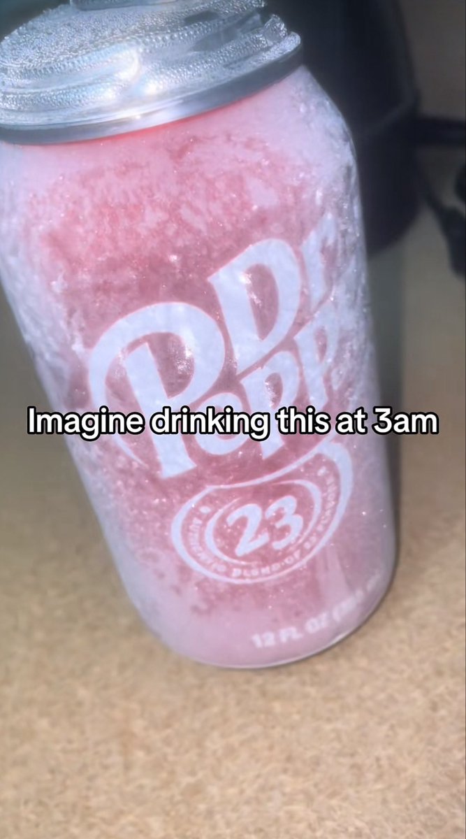 EKelseeey's tweet image. There is nothing a nice cold CRISP Dr Pepper can’t solve .