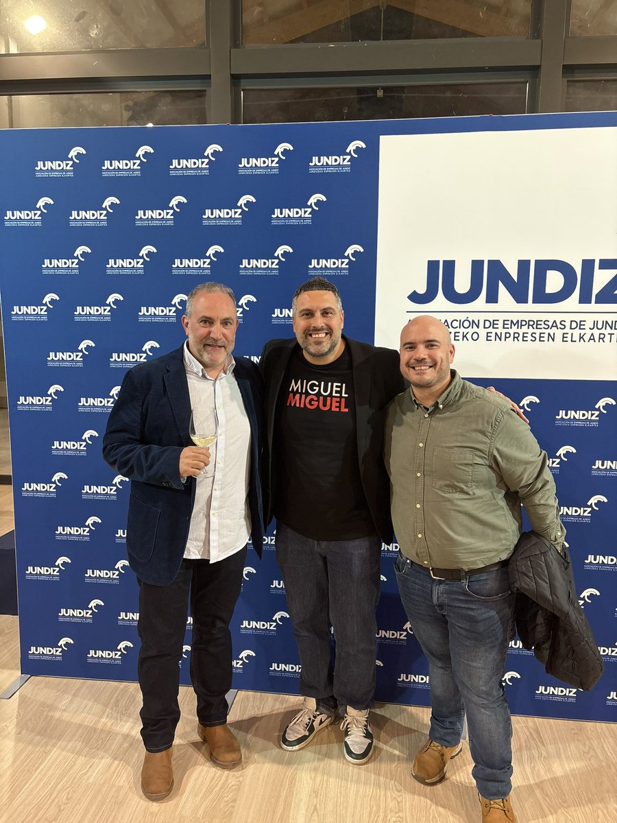 Iñaki Larrea tweet media