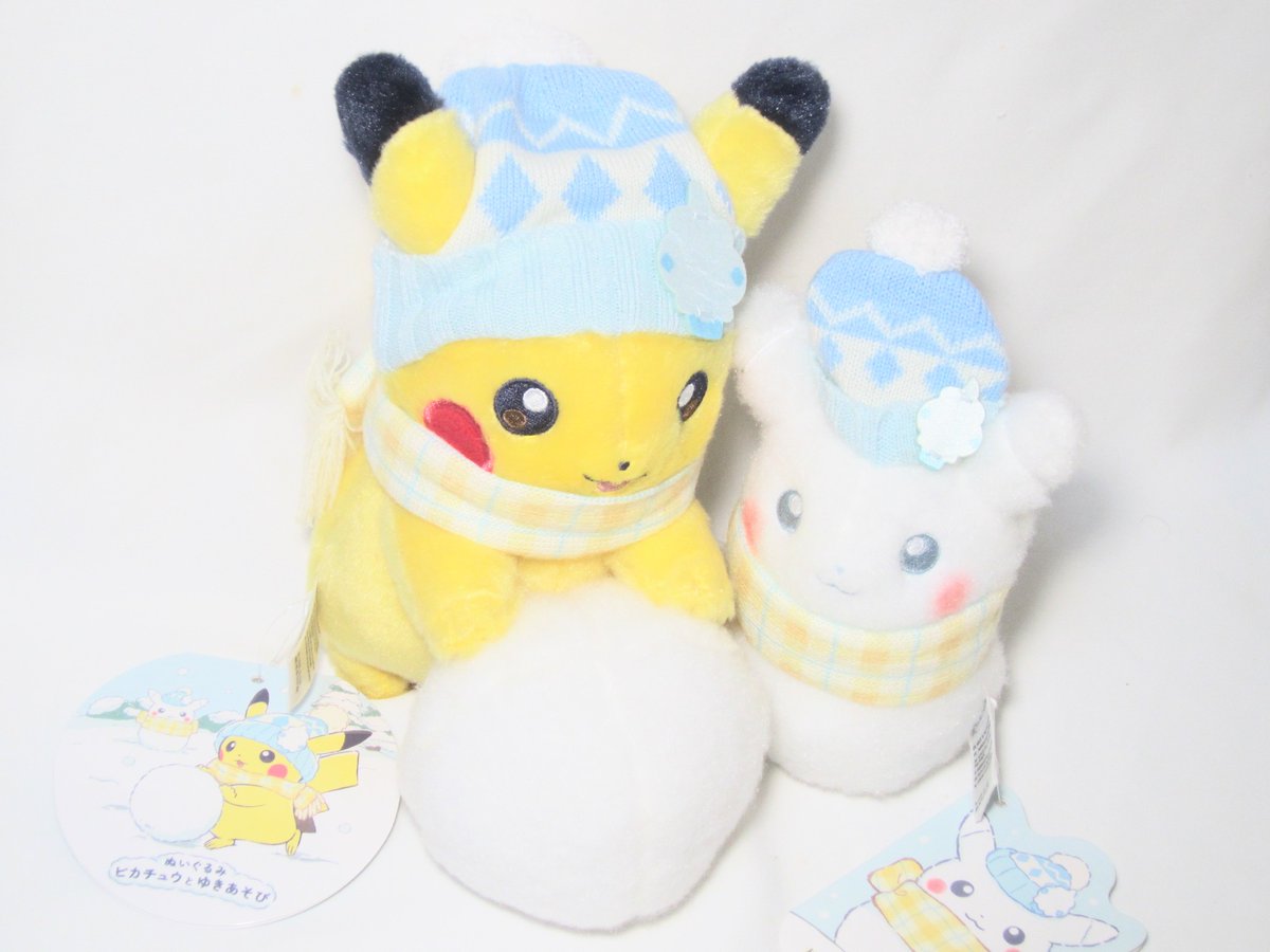 オンラインで購入したゆきあそび＆ゆきだるまピカチュウちゃんや陶飾り