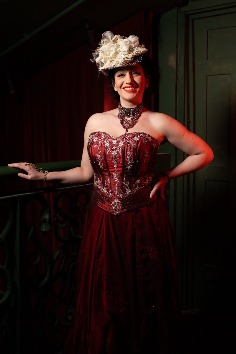 Backstage pictures at the Emerald Theatre for #secretsocietyofcabaret pics by @rachelhardwickstudio 💖