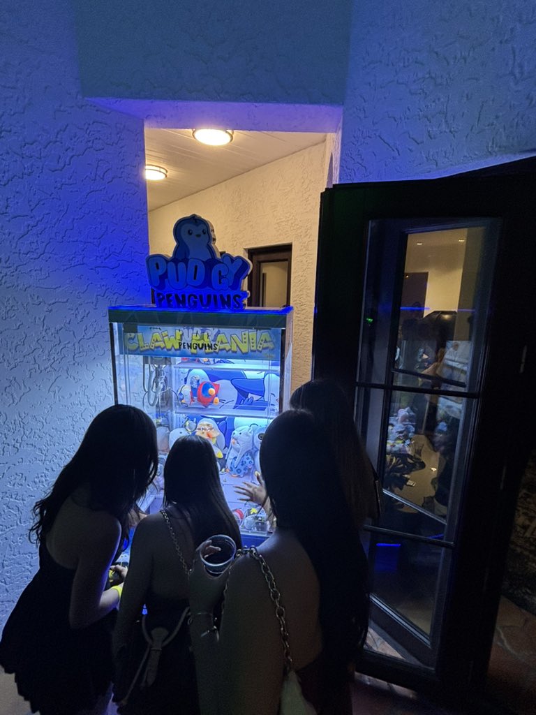 Berko 燕麦 Pengumaxxing tweet media