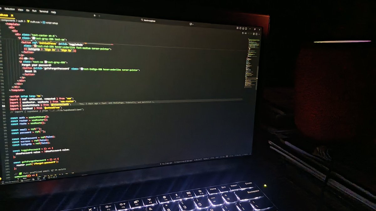 emanncodedev's tweet image. Late night coding sessions
Just me, my laptop and a project that refuses to build itself 😭🤌🏽😔