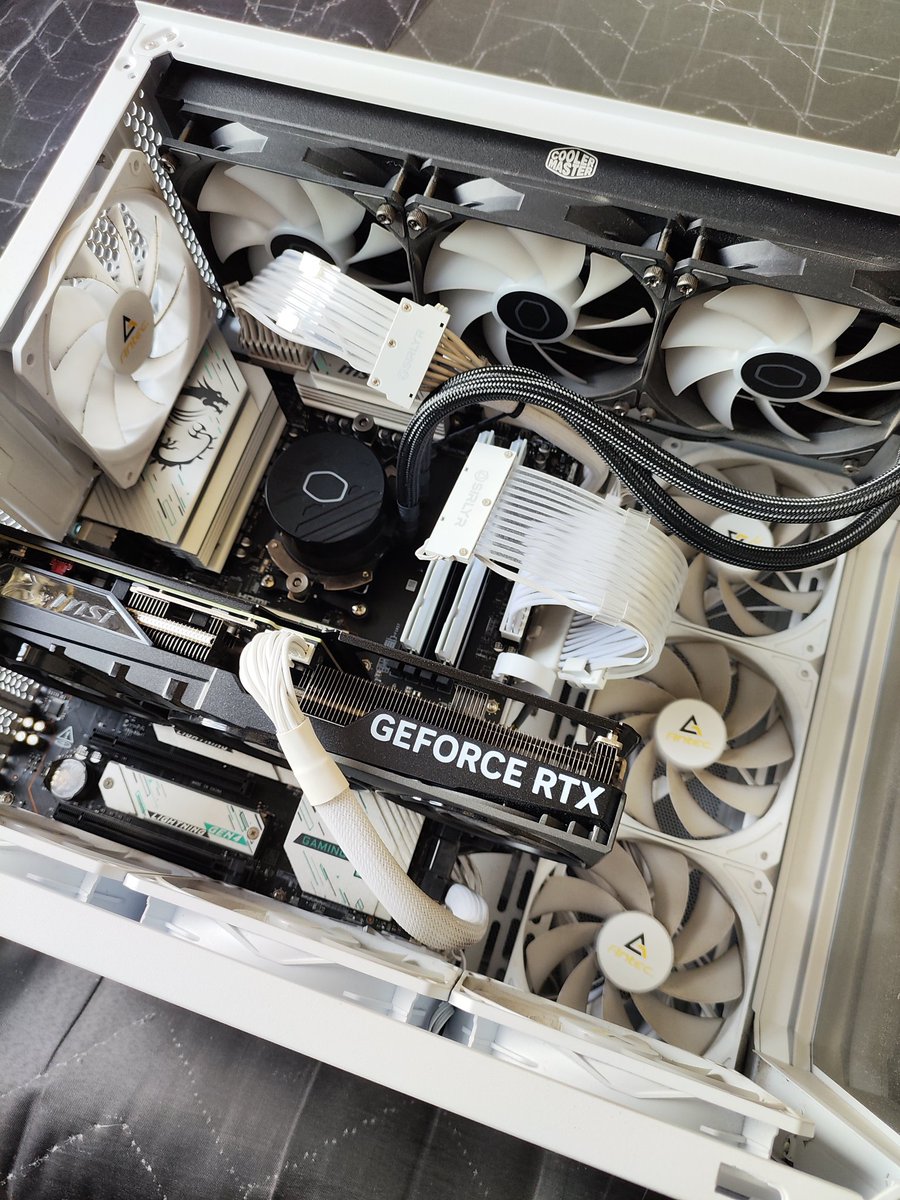 ミ★ 𝘉𝘈𝘉𝘖69 ★彡 tweet media