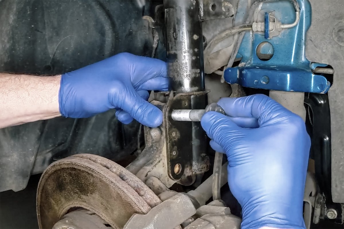 HaynesManuals's tweet image. (🇦🇺) Some car parts you can save money on – but these 5 are NOT the place to cut corners ⇢ au.haynes.com/blogs/tips-tut… 🚗

#HaynesManual #HaynesShowsYouHow #carparts