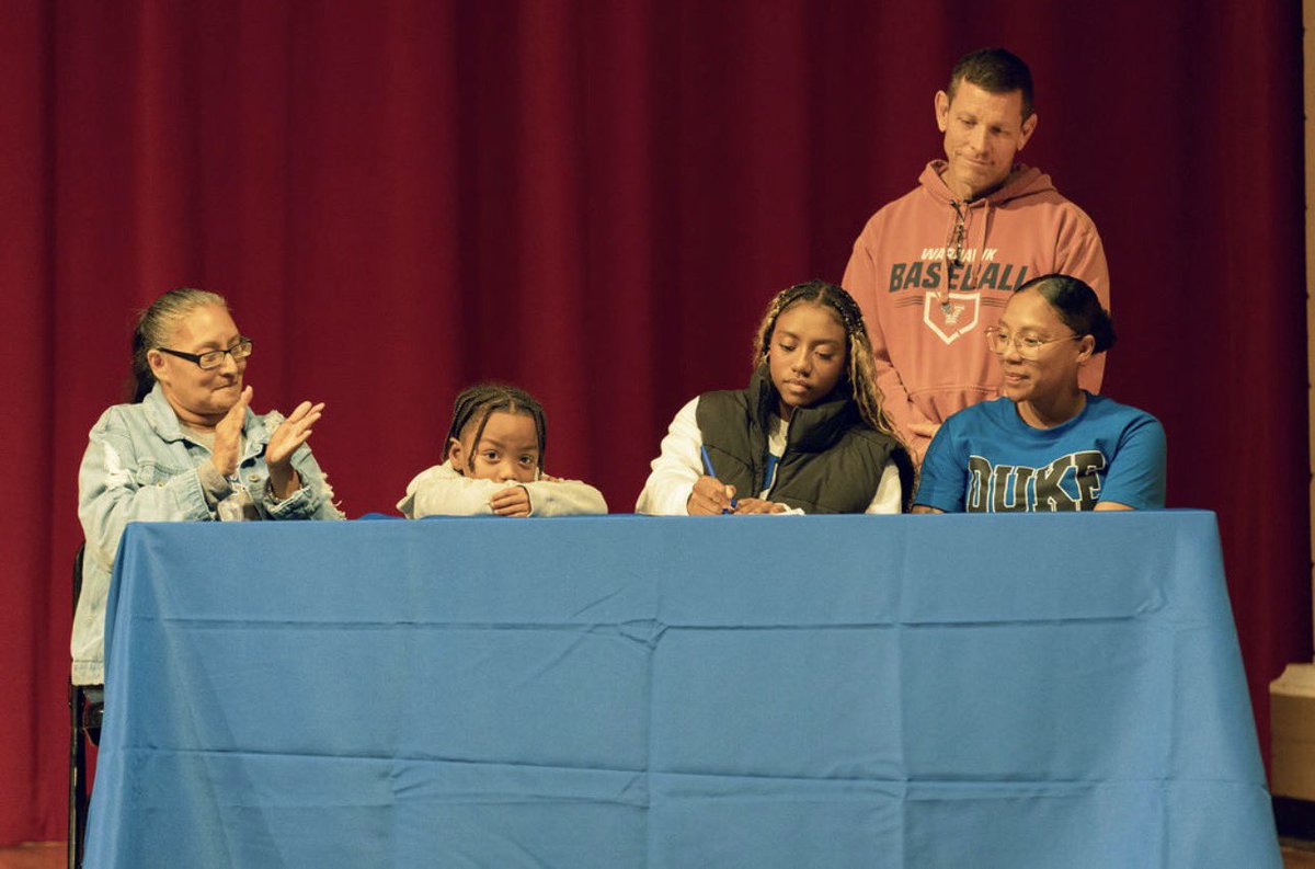 VHS Warhawks Softball tweet media