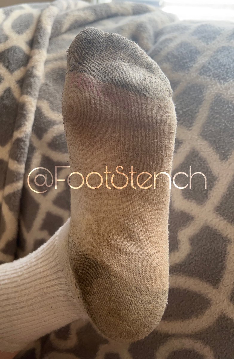 @FootStench Queenie tweet media