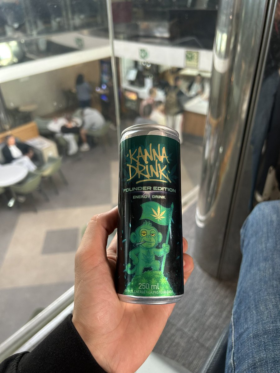 RealWorldWeed tweet media