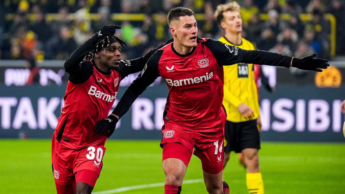 Con gol de Ibrahim maza el Bayer Leverkusen le ganó 1 a 0 al Borussia Dortmund y avanzó a cuartos de final de la copa de Alemania.