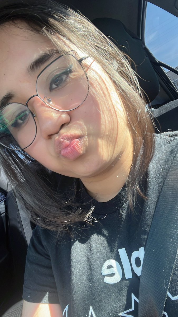 Sin descripción por qué no sé qué poner ….