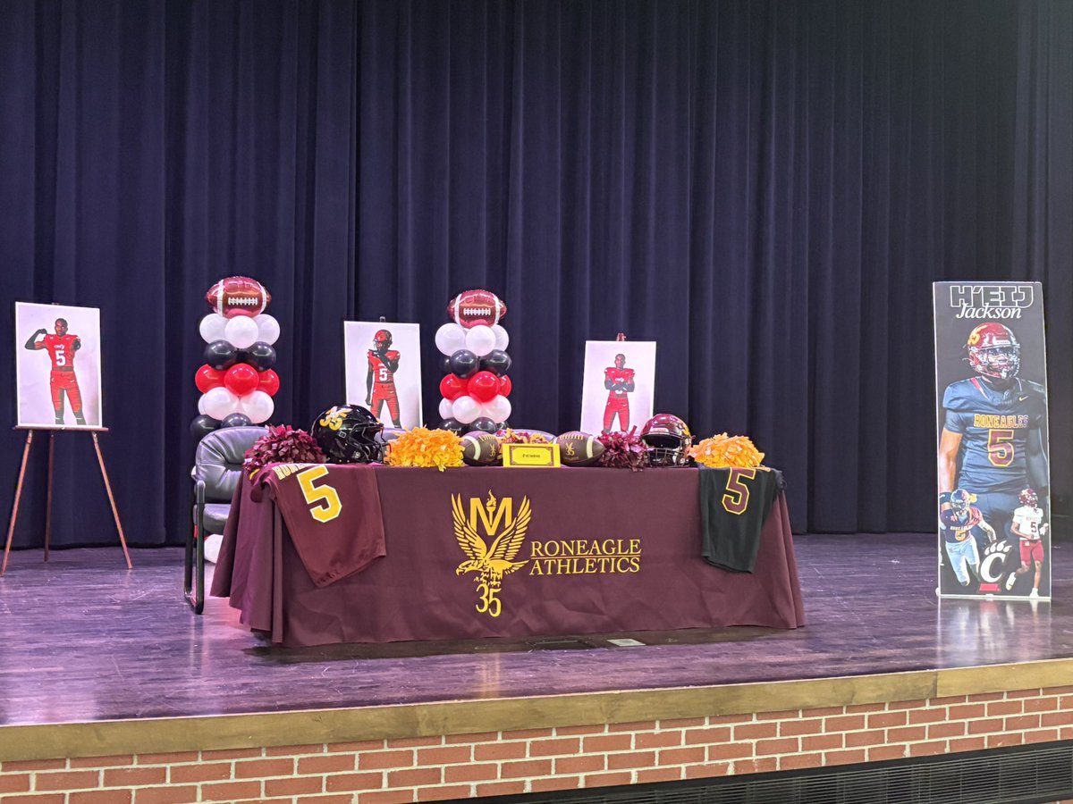 RONEAGLESFOOTBALL tweet media