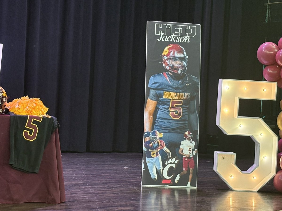 RONEAGLESFOOTBALL tweet media