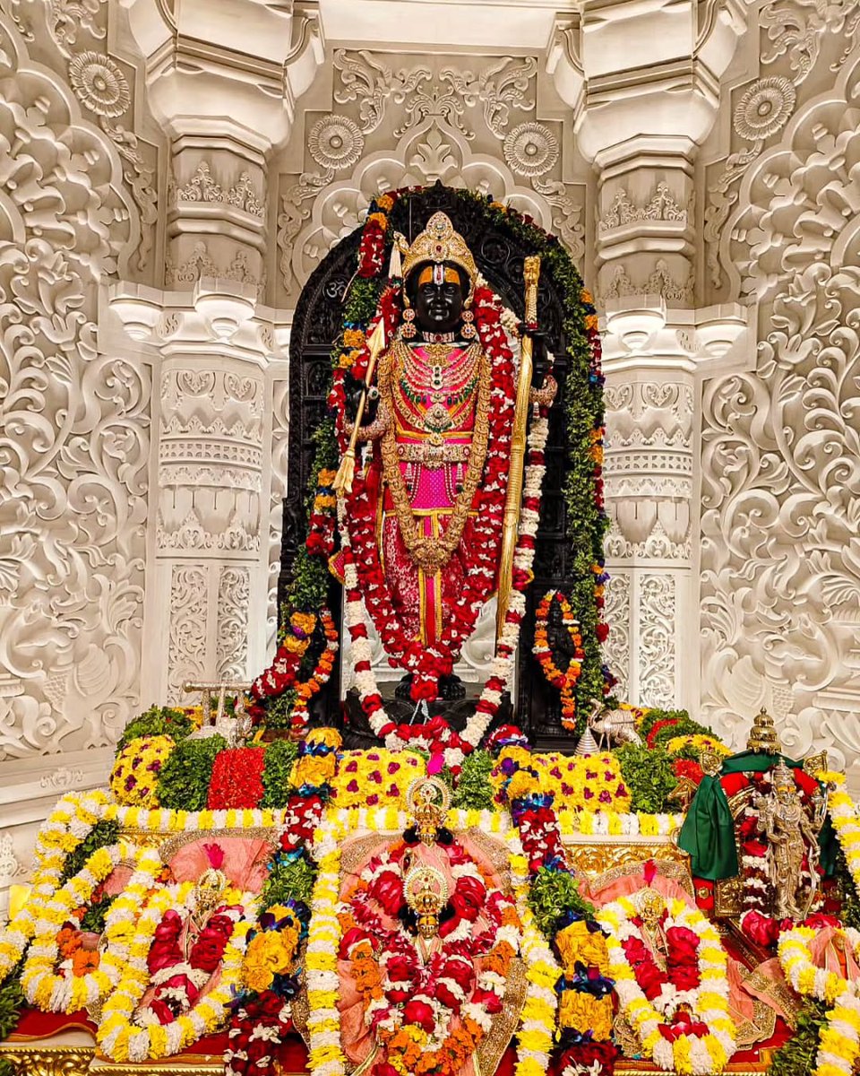 अयोध्या धाम के अधिपति श्री रामलला के दिव्य अलौकिक आरती दर्शन।