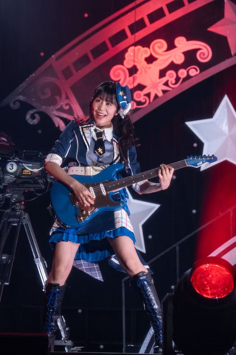 おたえ🐰💙お誕生日おめでとう✨✨

いつもいっしょに弾いてくれて
ありがとう!!

今日はケーキ食べていいかな🤭