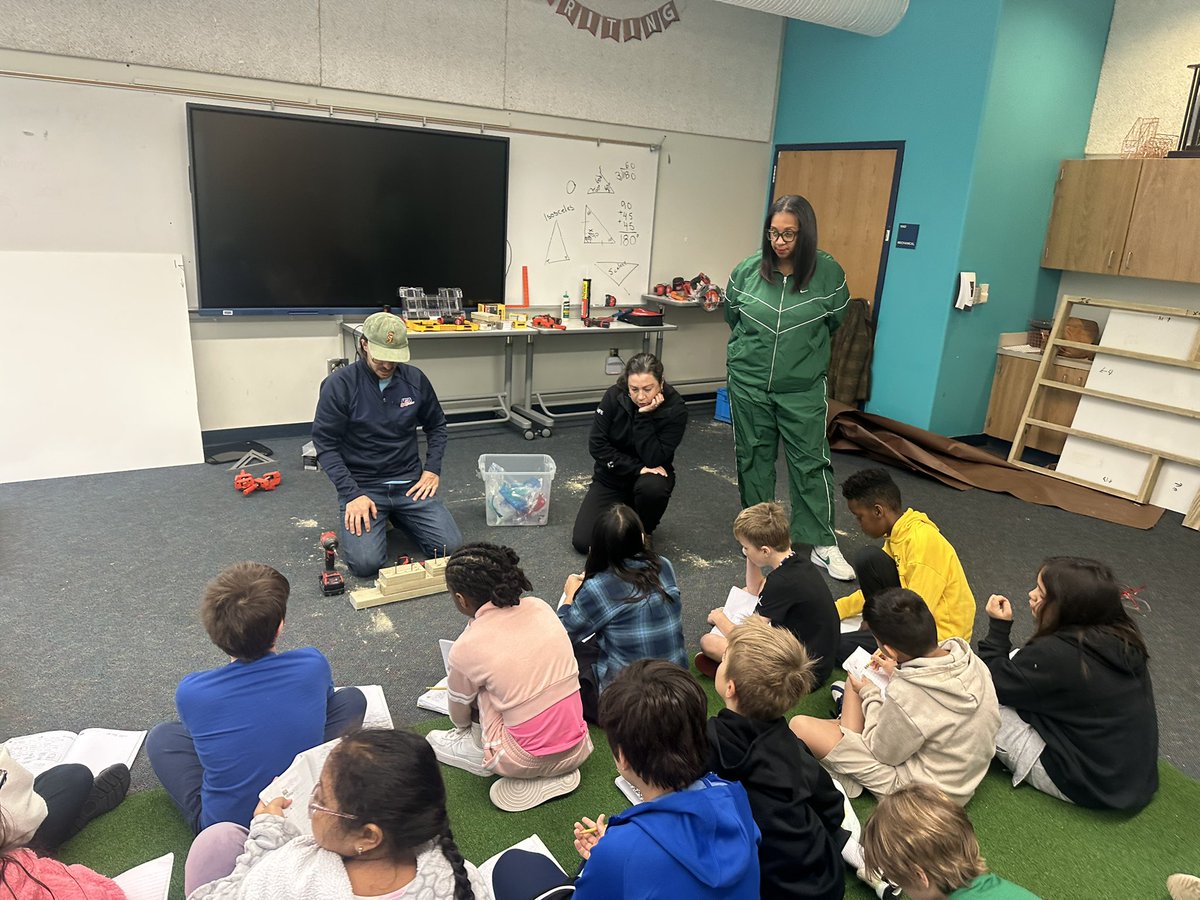 STEMbieda's tweet image. Our students are hard at work designing our mini golf course! ⛳️🧠 Huge gratitude to our community partners for showing us how real-world building connects to math, science, and engineering. Hands-on learning makes all the difference! 💡 @KSulchek @drjtoney @sarapruett5 @apssteam…