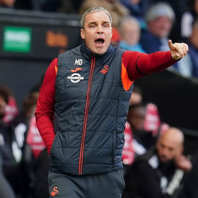 Second Tier podcast tweet media