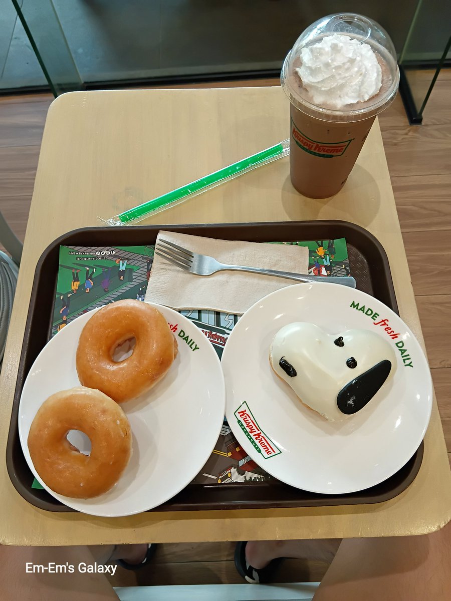 EM2EM18's tweet photo. Good morning, Cebu IT Park! Time for my Krispy Kreme! π
#Alter #AlterCebu #AlterPhilippines #AlterPinoy #Gay #Bottom #GoodMorning #AlterApas #ITPark #CebuITPark https://t.co/v5Ksg5SGll