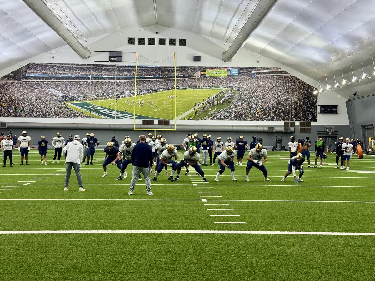 La Salle Sports tweet media