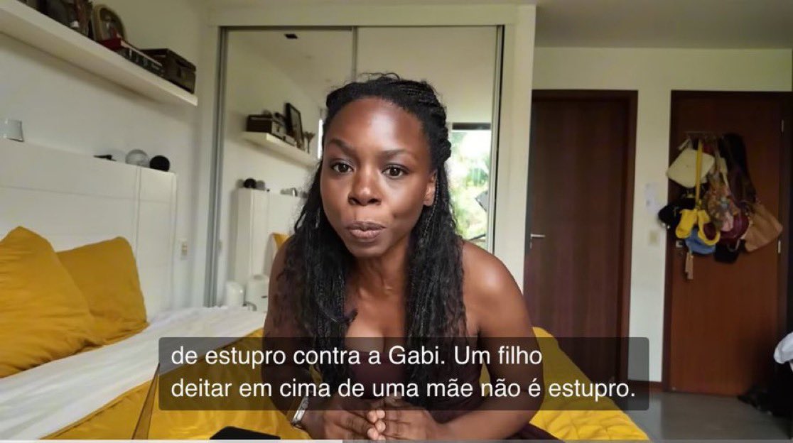 himebruna's tweet photo. tem que ser muito baixa e mal caráter pra falar isso. meu deus https://t.co/4uq1GdcfAS
