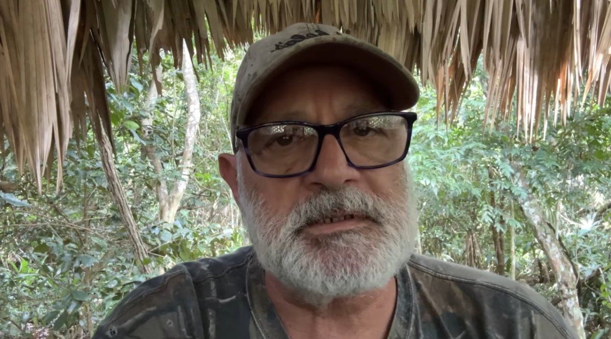 Fenanu's tweet image. Abro hilo de cómo en el @CongresoGuate  se burlaron de uno de los ambientalistas que más ha luchado por preservar la biosfera maya en Petén. Se trata de Francisco Asturias.

Ojalá esto llegue a @pattyo502 y se  pueda apoyar su causa, que es la del planeta entero. 

Ahí les va.