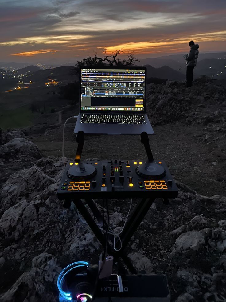 web.jpg (@webjpg) on Twitter photo 