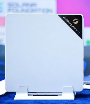 BALD guy tweet media