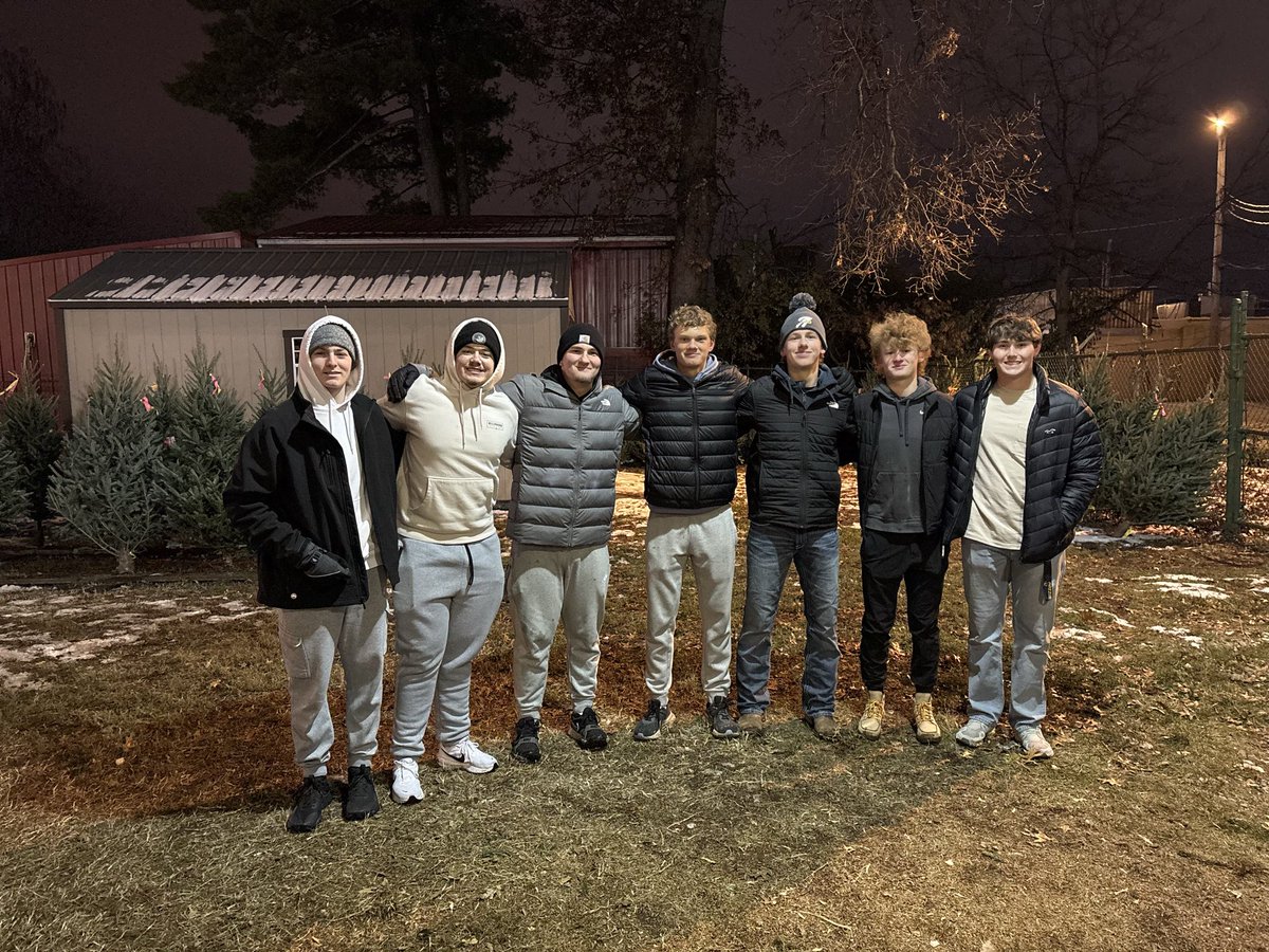 Hickman Baseball tweet media