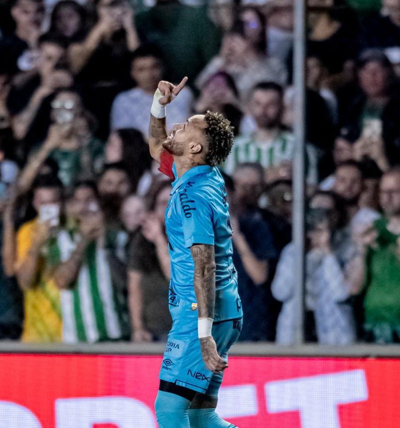 SantosOpressivo's tweet photo. Neymar da Silva Santos Júnior, o que ele fez hoje pela instituição Santos Futebol Clube, só o deixa abaixo de Pelé 

Afinal de contas ídolo não é aquele que só vive as glórias, ídolo é aquele que está junto mesmo quando você está na merda. https://t.co/yYSrIEoo3a