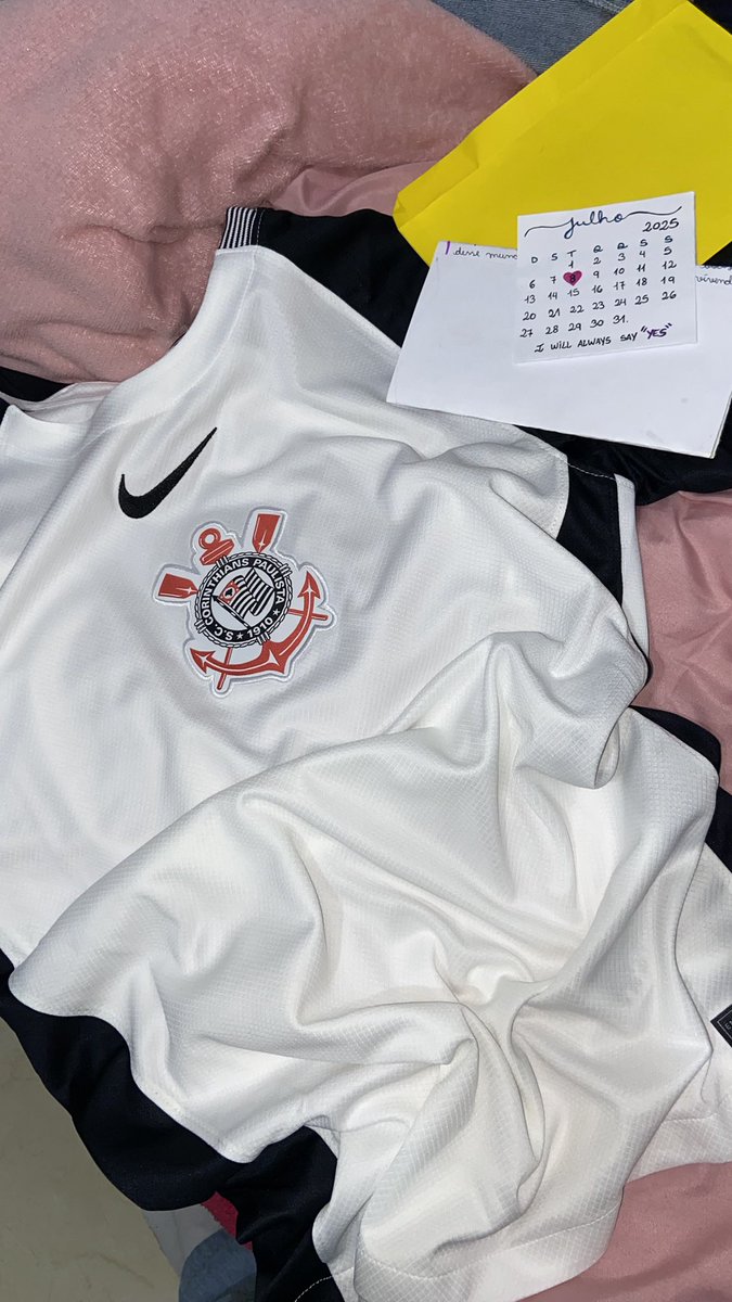 você namora e ganha um presente com cartinha da sua namorada numa quarta feira aleatória