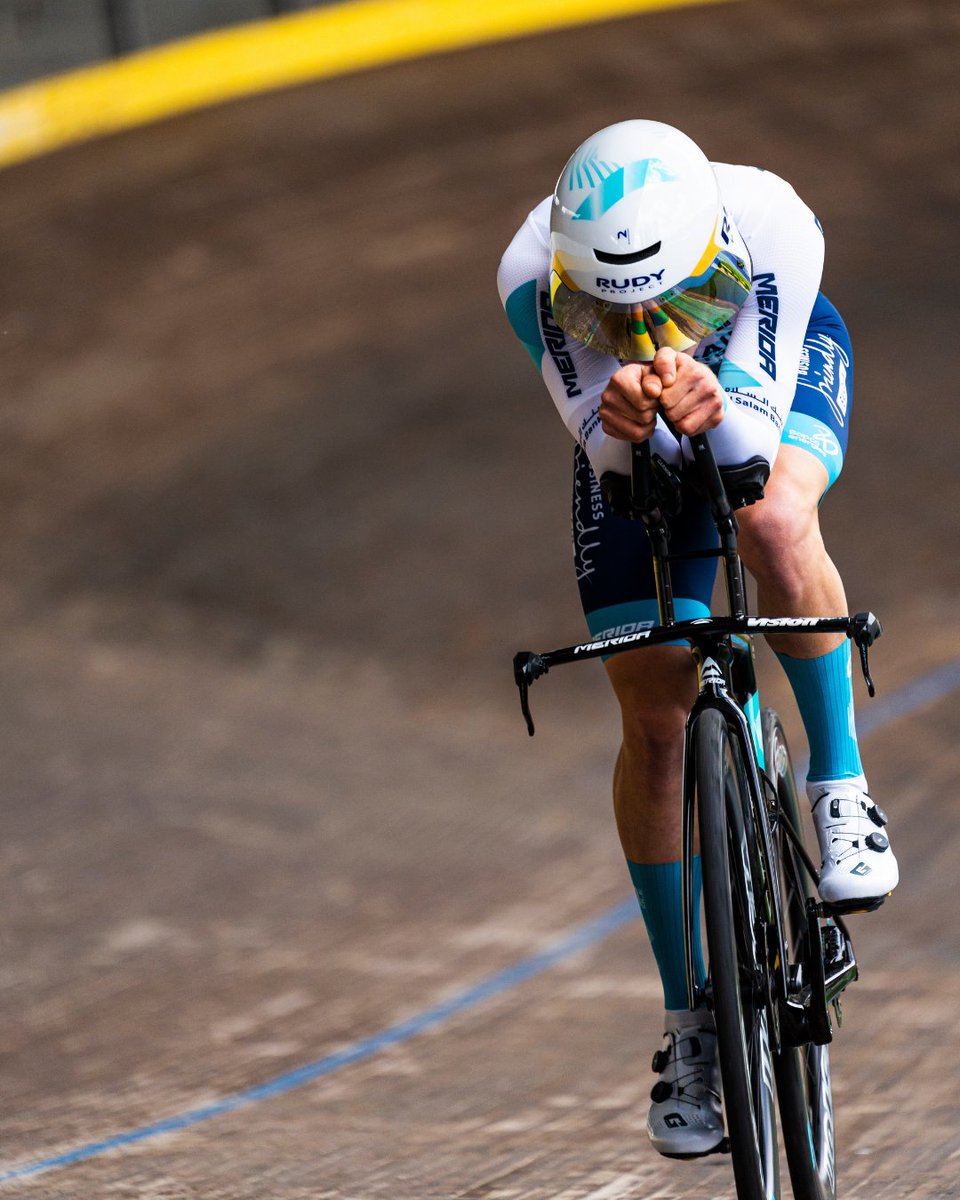 RudyProjectNA's tweet image. The #Wingdream helmet is the result of two years of development and countless wind tunnel tests, engineered to manage turbulence and streamline airflow across your back and shoulders. When every second matters, let the air work for you. 💨