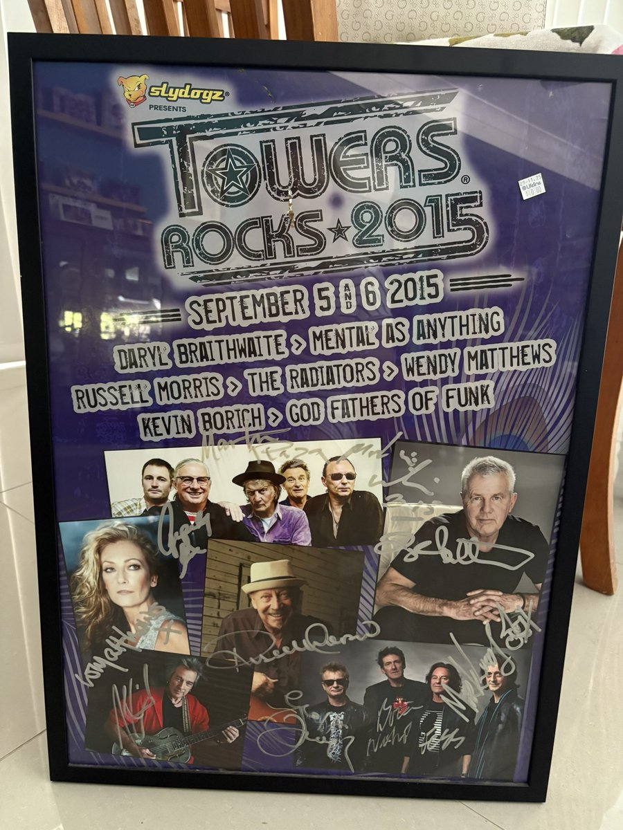 buffychick71's tweet photo. Today’s #opshop find #Towersrocks2015 concert poster framed and autographed $40 at @lifelineshopsqld Oxenford and thanks to my completed loyalty card came down to $20 https://t.co/6cvIfboZGg