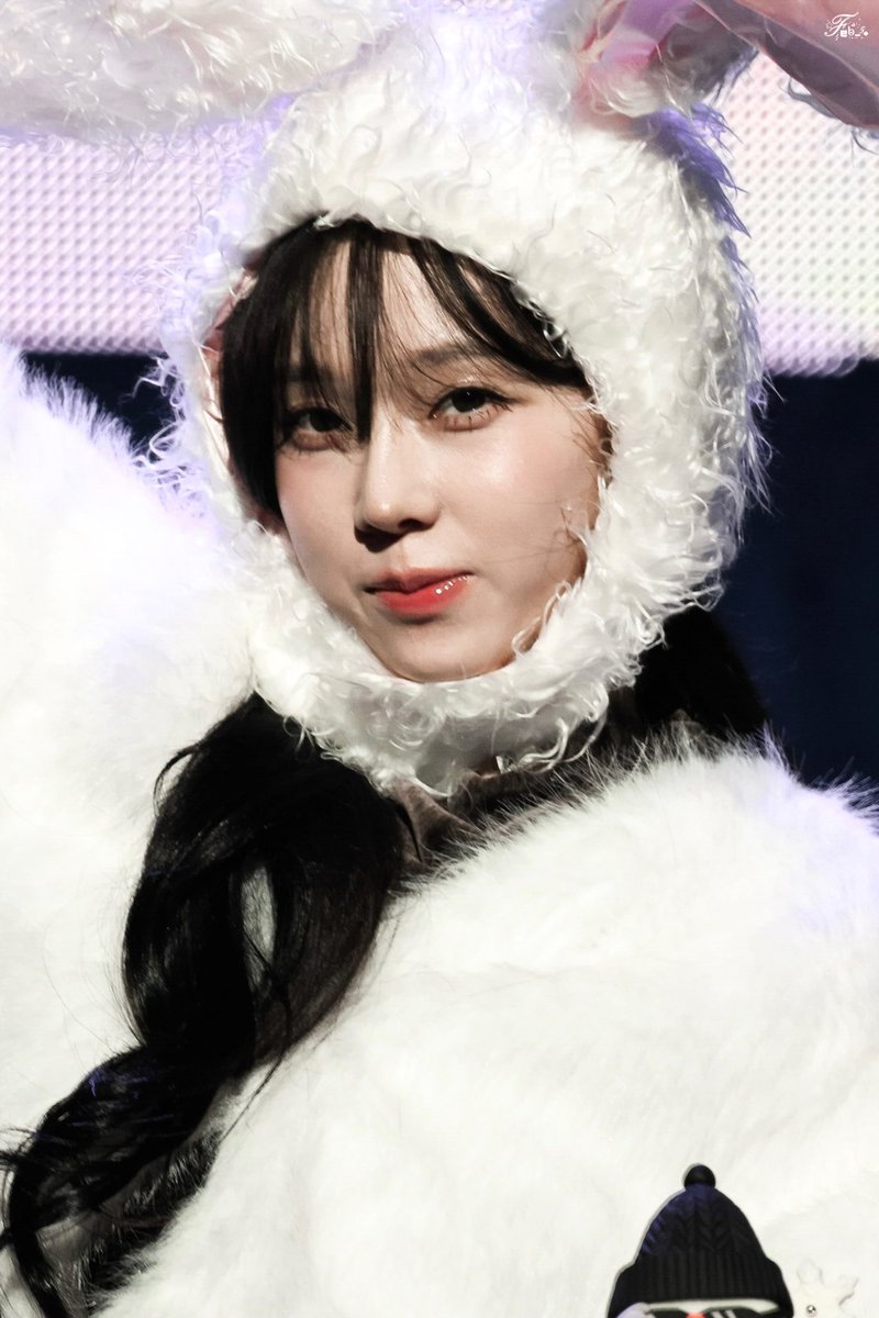 251203 

#aespa #에스파 #윈터 #WINTER