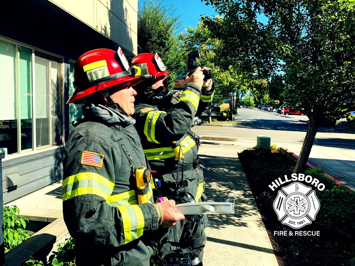 HillsboroFire's tweet image. Last month, our crews responded to an average of 49 daily calls, totaling 1,465 calls for service in November. Of the calls, 1,251 were for emergency medical services, and 214 were fire-related. #Fires #EMS #yourhillsborofirefighters @Hillsboro_IAFF @CityofHillsboro