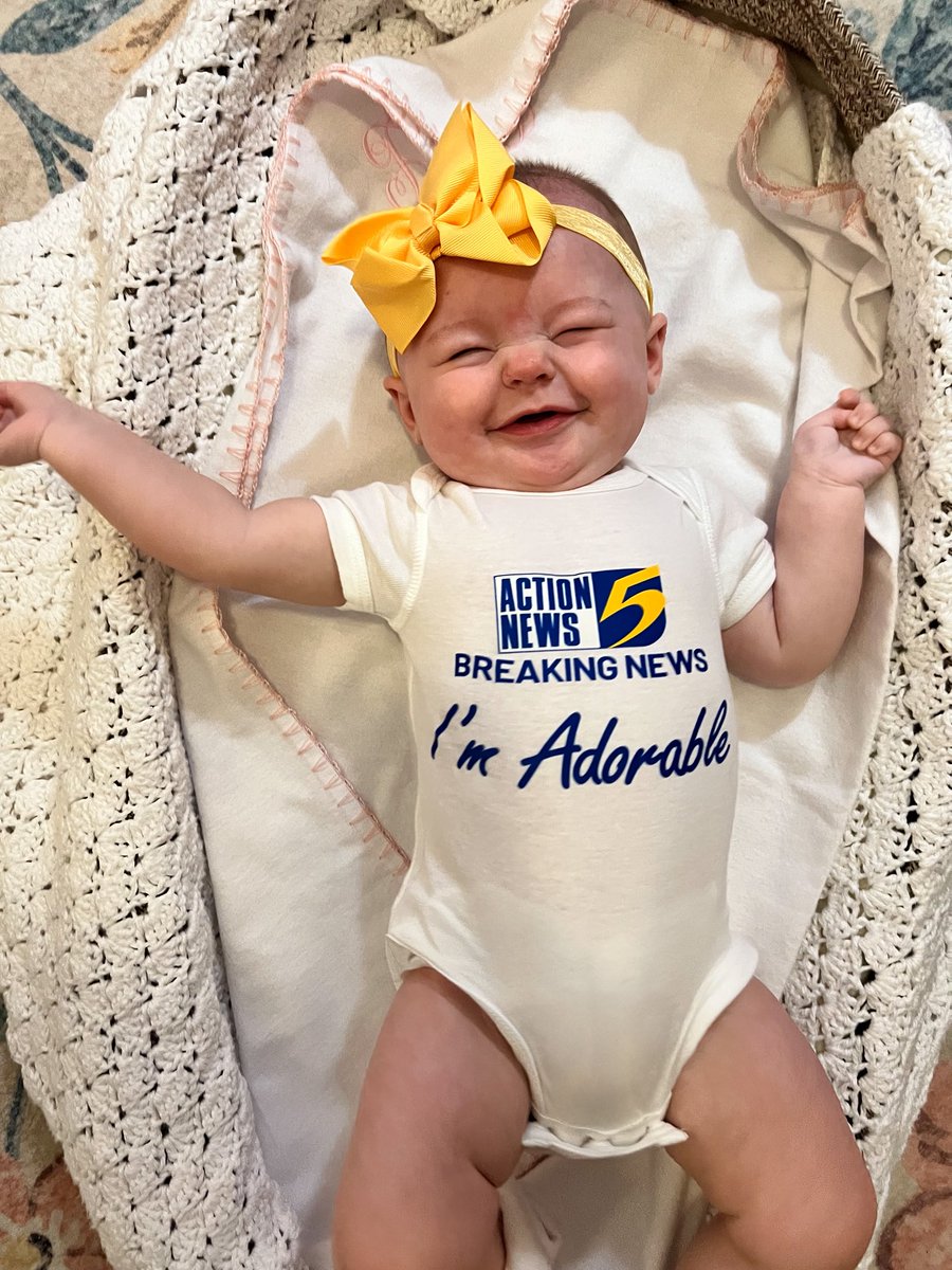 HWallsmithTV's tweet photo. Confirmed the breaking news…my daughter is in fact adorable  @WMCActionNews5  💕 https://t.co/EqU9hQDxBC