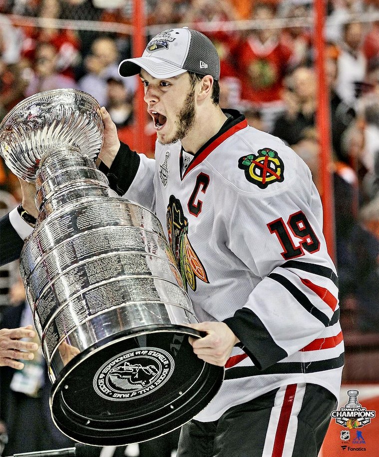 TheWinningWear's tweet photo. Three Stanley Cups under his leadership. Jonathan Toews defined what a captain is. 🏆
#CaptainSerious #Blackhawks https://t.co/8rmo6s51KQ