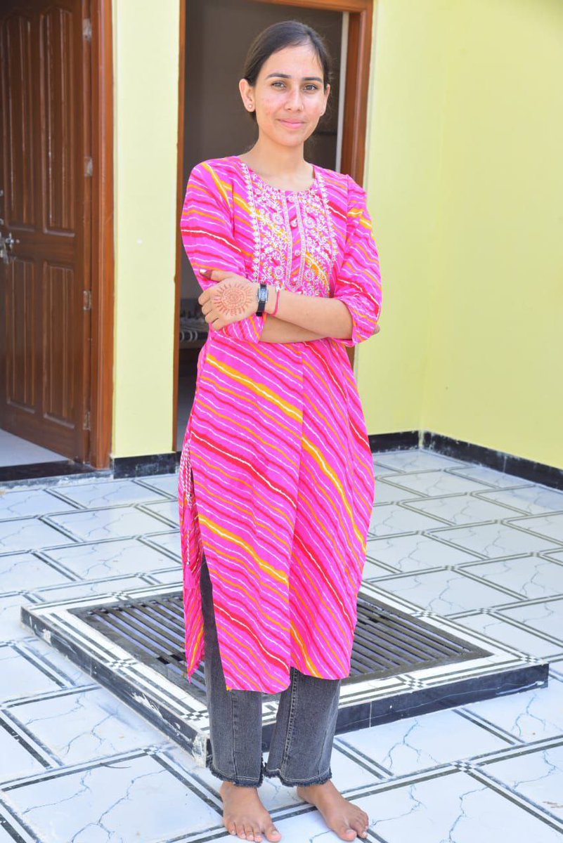 बहिन माया को पटवारी में 116 वीं रैंक से दुगुना सुची में चयन होने पर बधाई एवं शुभकामनाएं।
प्रथम प्रयास सफल रहा।
तुम जीवन में प्रगति के पथ पर ऐसे ही अग्रसर होती रहो।