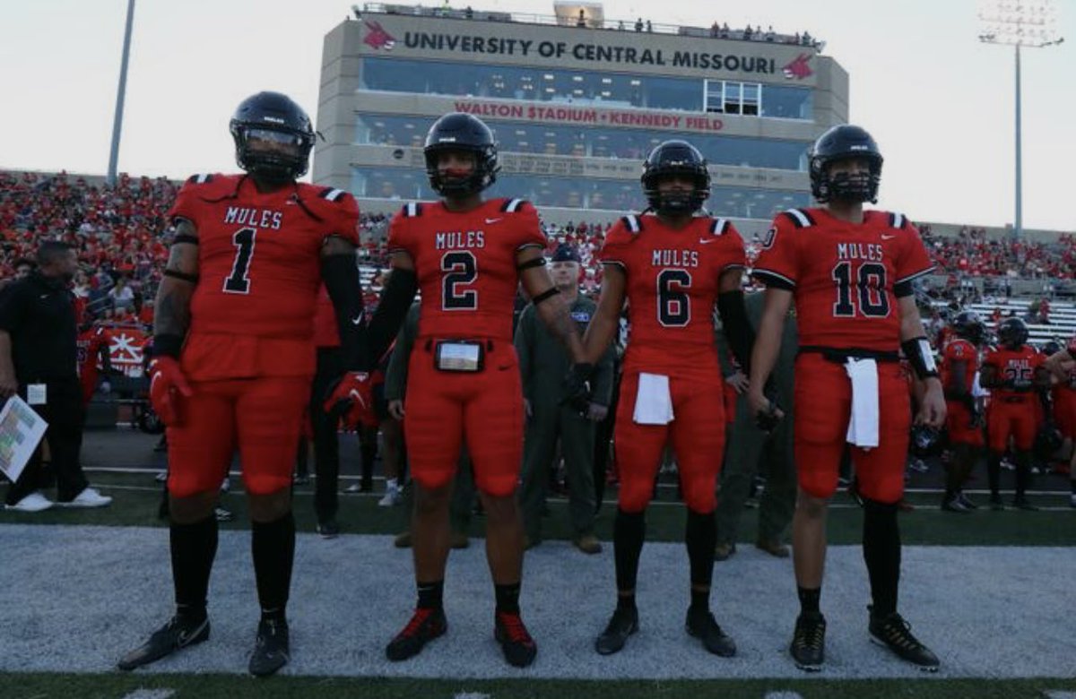 marcusharris26's tweet photo. Central Missouri offered #blessed✅ @Vince_Mayle @JoshLamberson https://t.co/U4wnbCondy