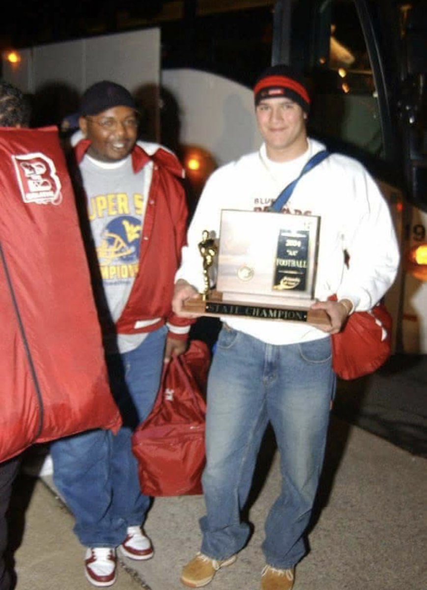 beavernationSN's tweet photo. 21 years ago today, the Bluefield Beavers captured the 2004 state title. That standard still drives us. ๐
Itโs Championship Week.
#BeaverPride #WVPrepFB https://t.co/fs5C3vuuir