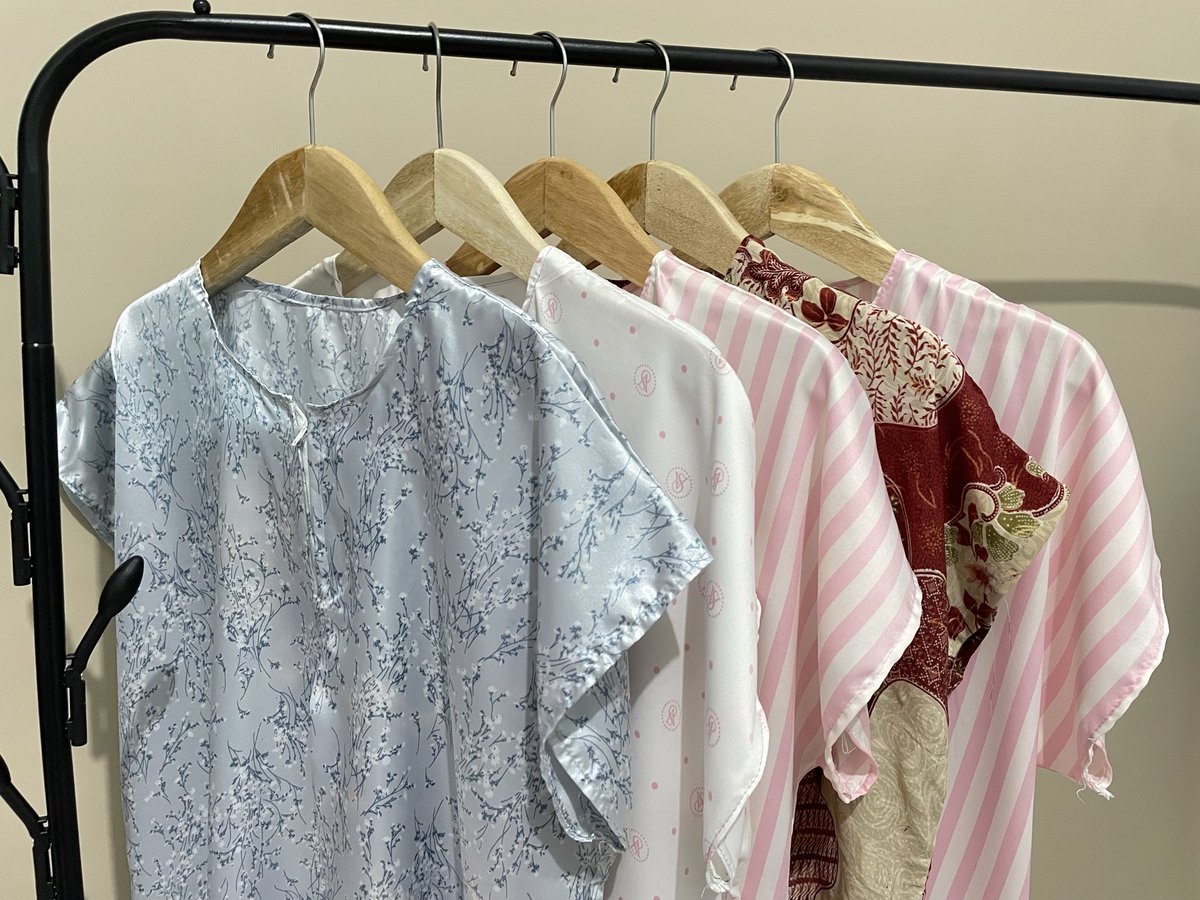 daisyflowsx's tweet photo. Gamis murah https://t.co/mGbgxmKwEx https://t.co/TEc41o3ps8