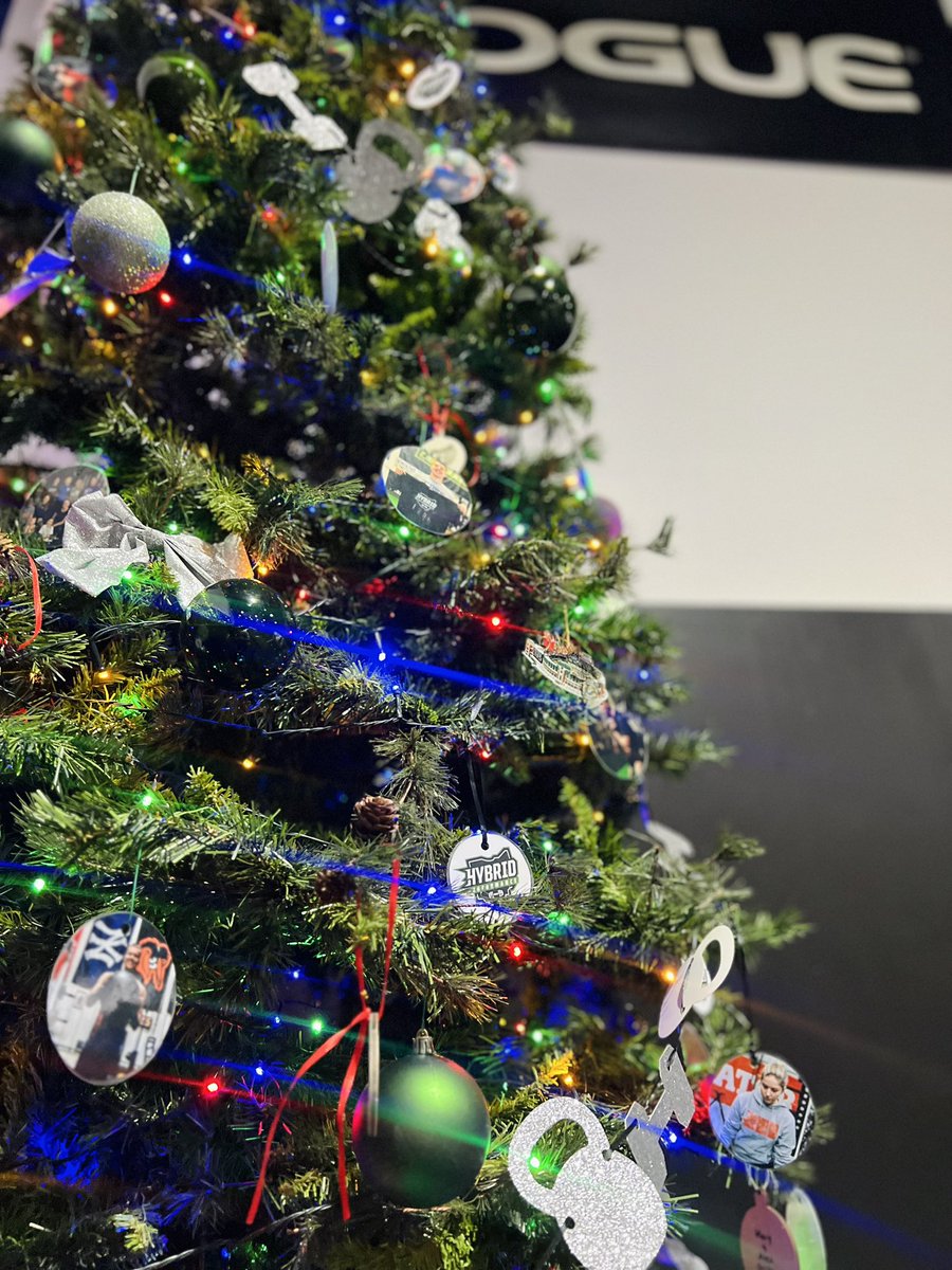HYBPerformance's tweet image. The Hybrid Christmas tree is up!! 🎄

Bring your ornaments! 

#HybridAthlete