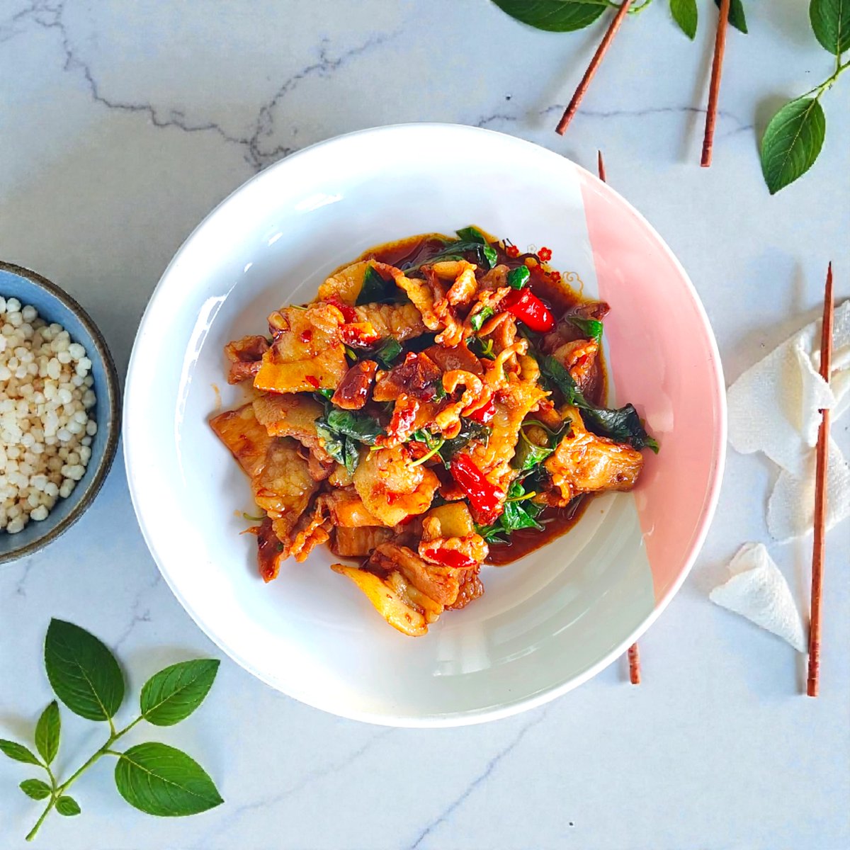 มื้อเช้าสำคัญเสมอ
#ข้าวผัดหมู #ผัดสามชั้นพริกสดโหระพา