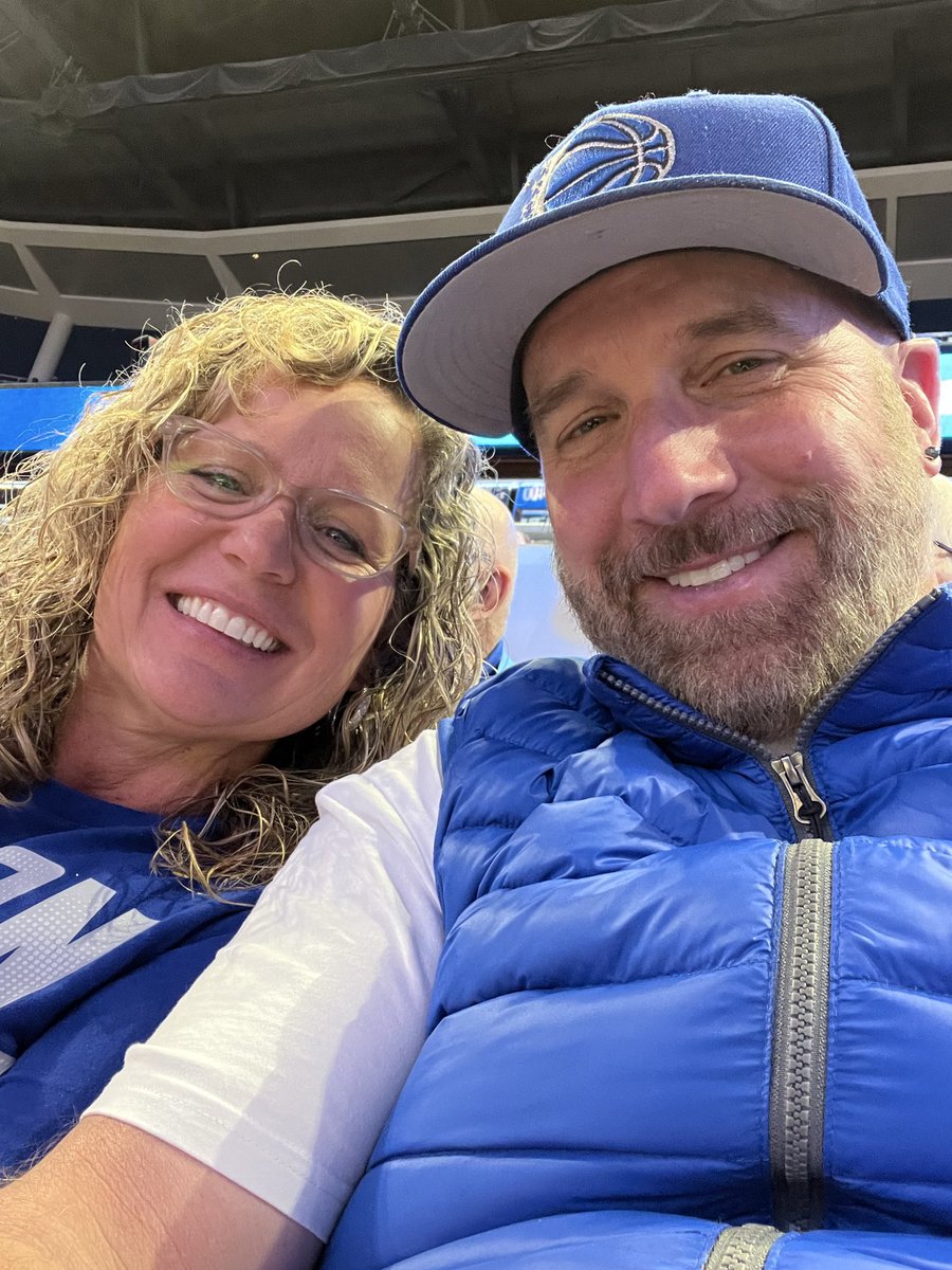 john r evans tweet media