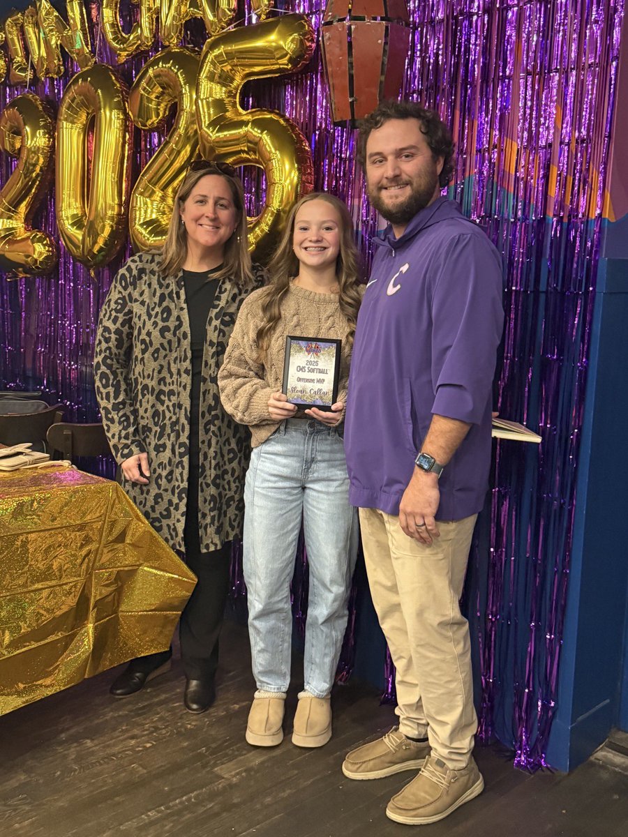 Scallan2030's tweet photo. Tonight I closed out my middle school career. I could not have asked for better coaches for these 3 years. I earned the all region award and offensive MVP.  
In 18 games: 
AVG- .511
SLG- .723
H - 24
RBI - 19
Runs- 23
SB- 12 https://t.co/S9hnhXpCtC