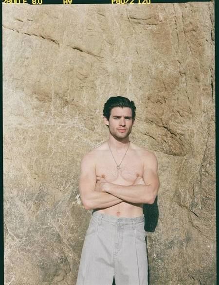 corensweatz's tweet image. body is coffee because tea isn’t strong enough anymore