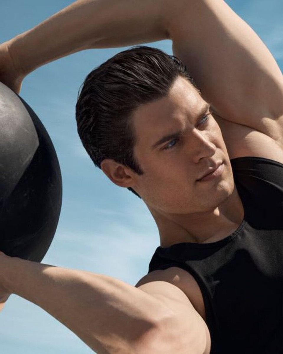 corensweatz's tweet image. body is coffee because tea isn’t strong enough anymore