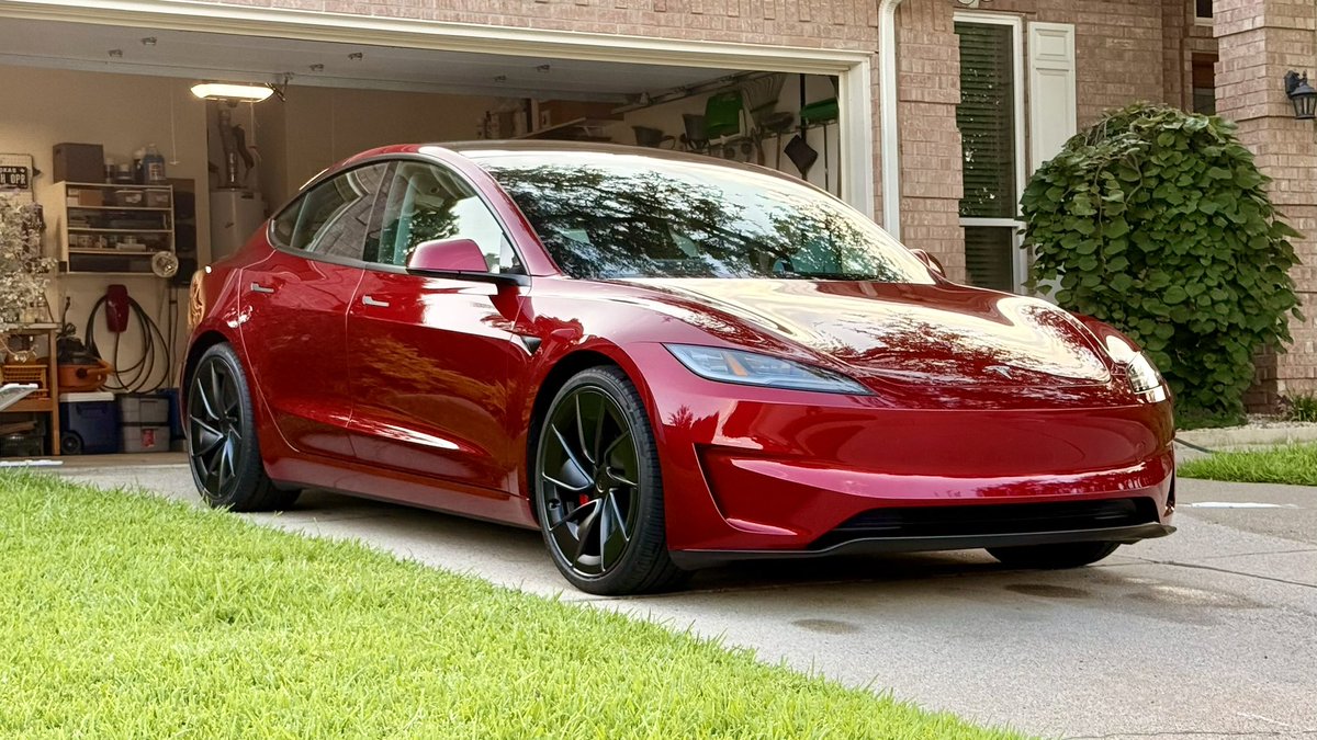 TechOperator's tweet image. A lot of Tesla haters and anti-EV folks start their argument with the assumption that people buy EVs because of the environment. 

The truth is, I’m a conservative who drives a Tesla because it’s an insanely good product. The environmental benefits are just a nice bonus.