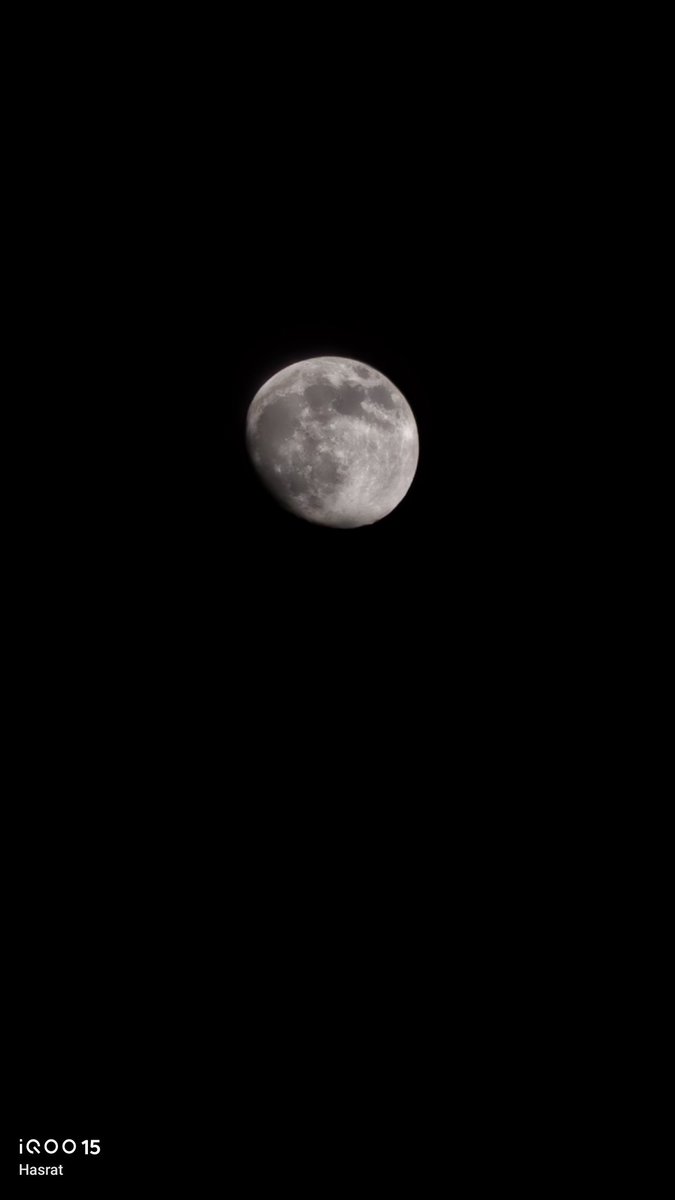 HasratSingh8's tweet photo. The moon feels closer with #iQOO15 #ShotOniQOO15 #MoonZoom #100x https://t.co/qJ11mJxDMQ