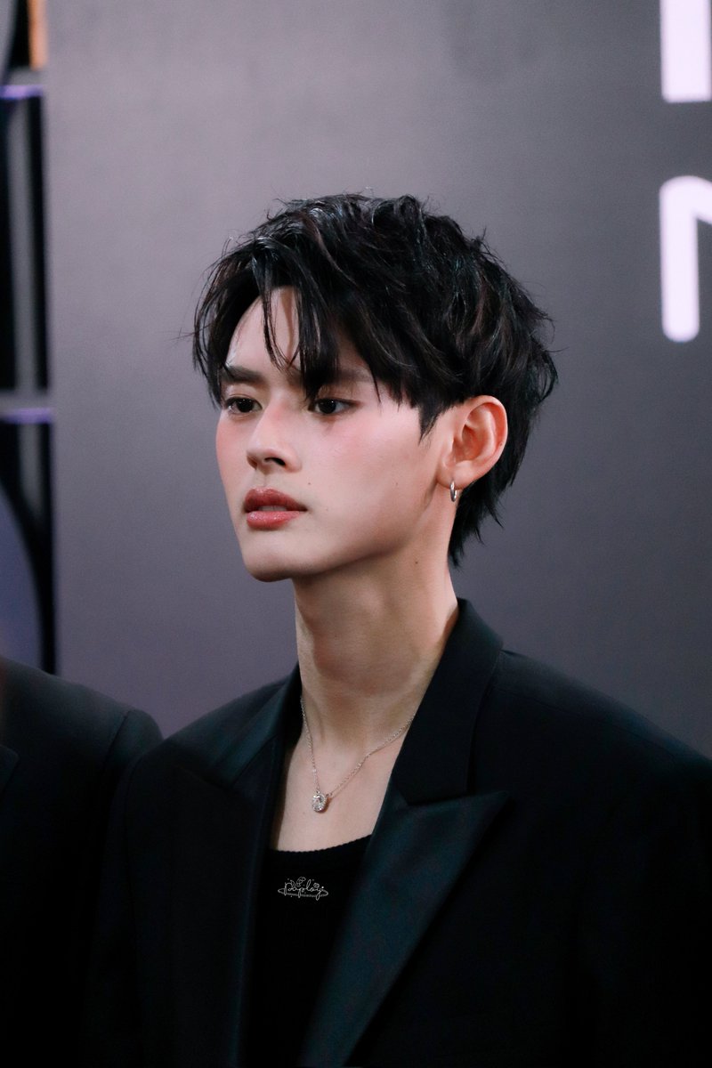 Paployyy_p's tweet photo. 02.12.25 | หูยยยยยยยยยย
PERSES I ONLY WEAR MAC
#MACWithPERSES
#NAY_PERSES @naranvik
#PERSES #PERSES_TH
📸 : #PAPLOYPPL https://t.co/LD90J5ZGgm