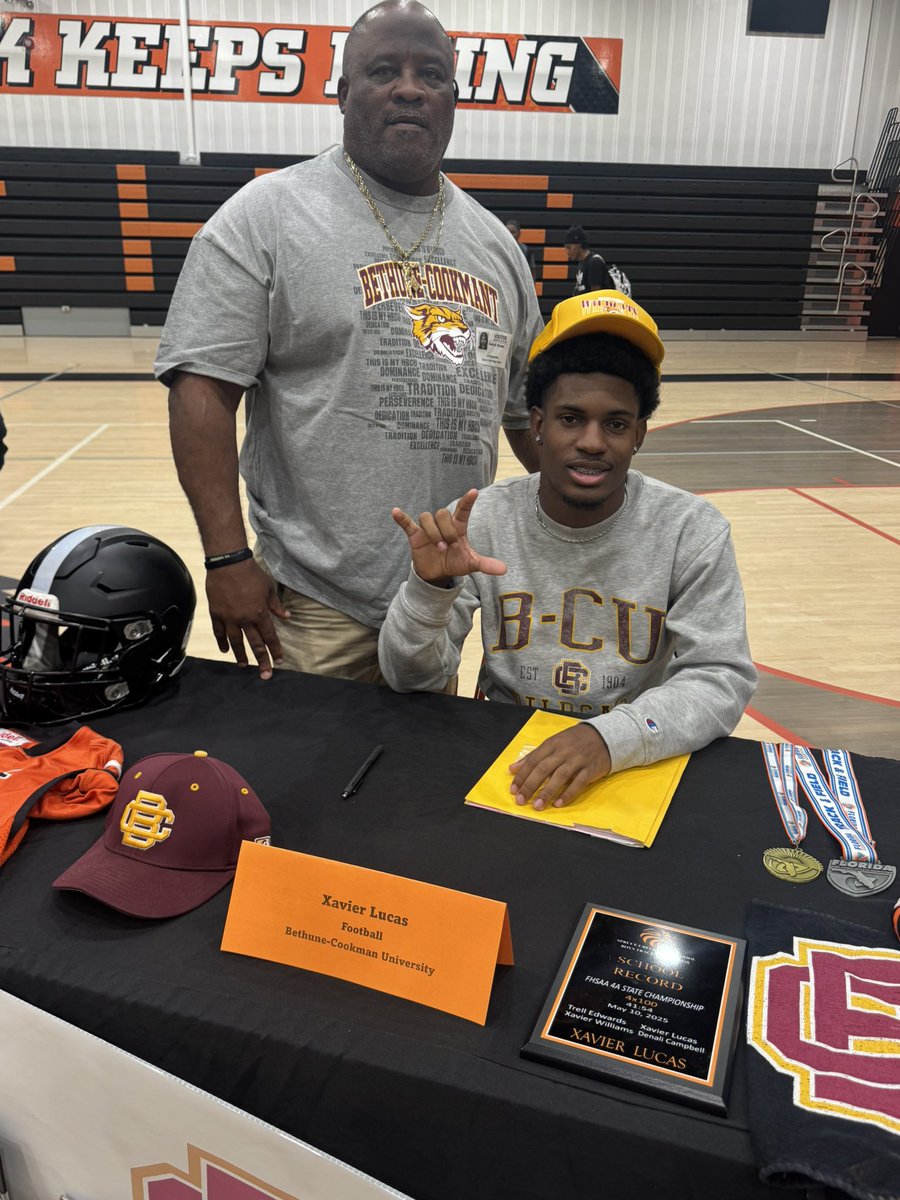 That kid I promoted for the 8 months made it today 3star DB 6’0 180 lb from Spruce Creek HS made it , today he signed with the great Bethune Cookman University c/o 26 ,,we thank u God .