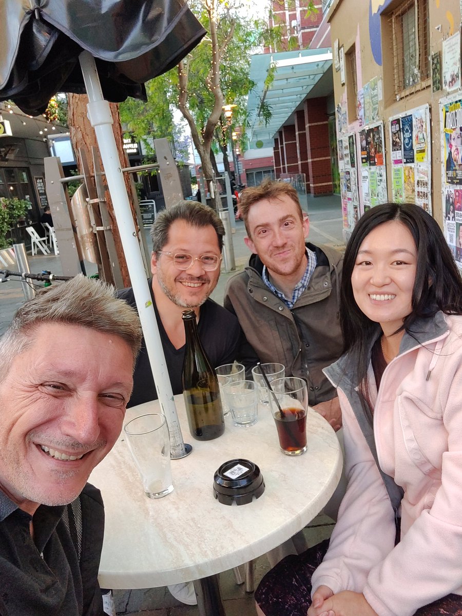 Alex Zografos tweet media