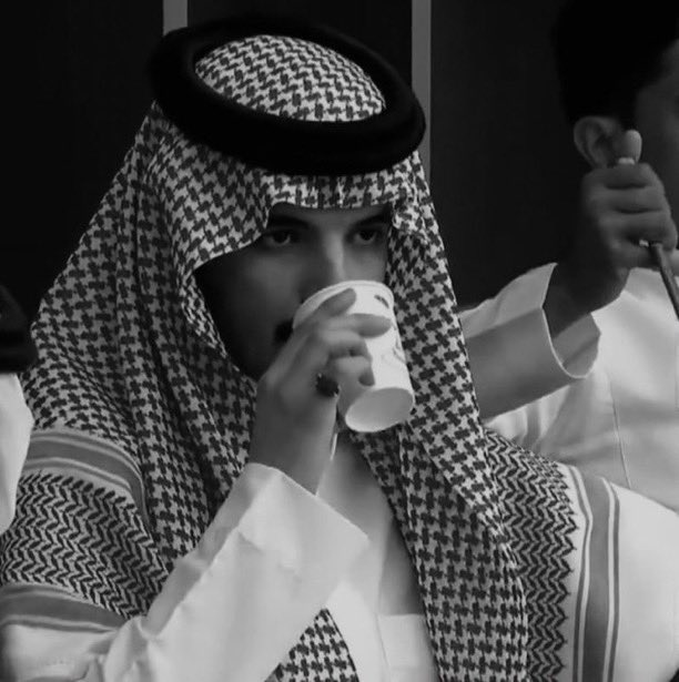 d3mraed's tweet photo. حنا لدخيل الله درع ومحازم من تحدانا وطينا غاربه
ان كان خصمنا يدعي الفوز ولا يرضا الهزام حنا 

جيوش الأساطير ونهدم احلامه ونشرب فناجينه
من كان وده بالانسحاب قبل ليلته يعلنها ولايتفلسف علينا .

صح لساني ✍🏻.
#دخيل_الله_الحارثي 
@d7iil0 https://t.co/hxE2mSqeS9